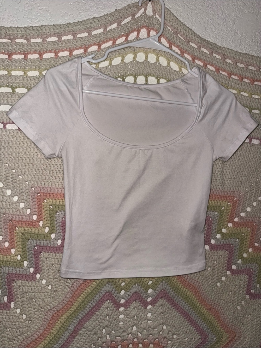 Women's Scoop Neck Crop Top - White